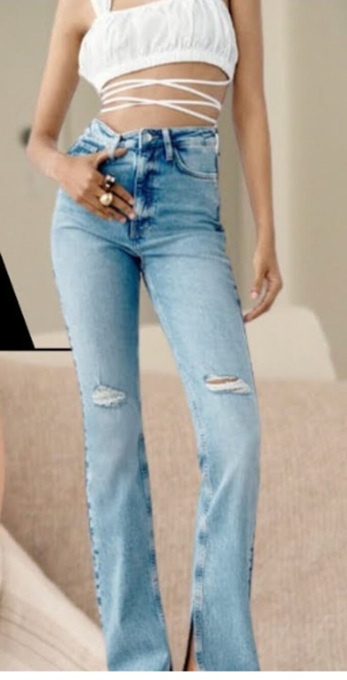 Zara Jeans High Rise Ripped Side Split Distressed Light Wash Jeans Women size 6